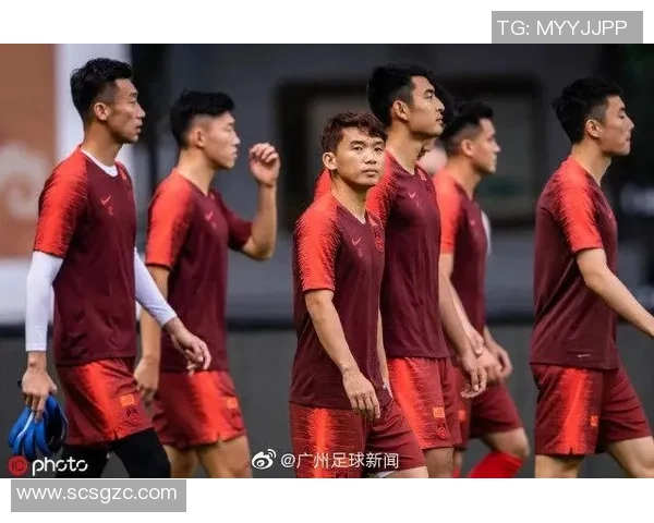 广州足球新闻微博热议新赛季球队阵容调整与战术变化